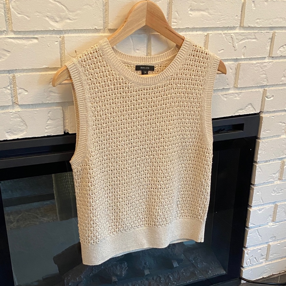 RW&CO. Size S Open Knit Metallic-Trim Sleeveless Top - Cream